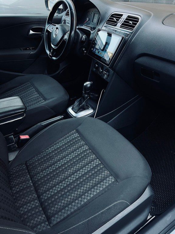 Volkswagen Polo, 1.6 L, 2019 il, 212 800 km — Avtomobillər, Bakı (8)