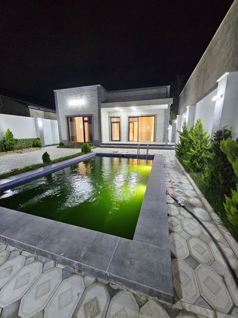 Satılır 3 otaqlı həyət evi/bağ evi 120 m² — Bakı
