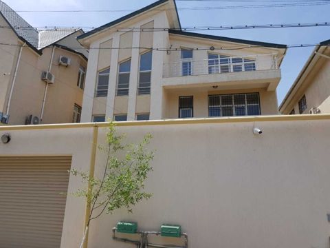 İcarəyə verilir 6 otaqlı həyət evi/bağ evi 350 m² — Bakı