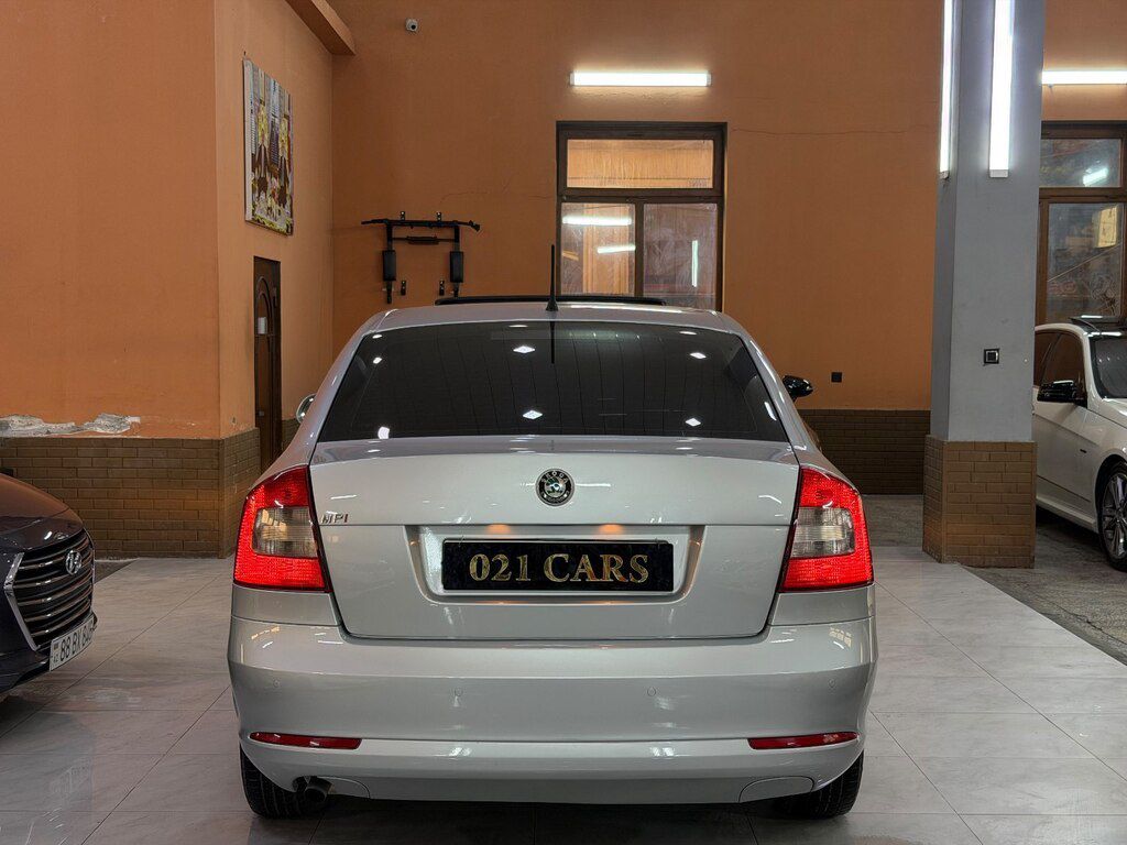 Skoda Octavia, 1.6 L, 2011 il, 199 123 km 88-DI-375 — Avtomobillər, Xırdalan (3)
