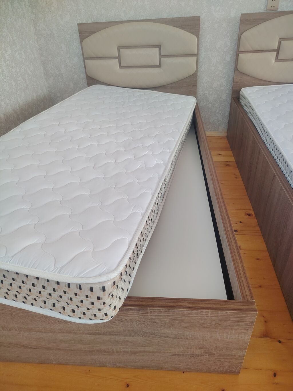 Iki eded tek neferlik carpayi. Eni 95 uzunu 2m. Matrasi ile birlikde — Yataqlar, Sumqayıt (3)