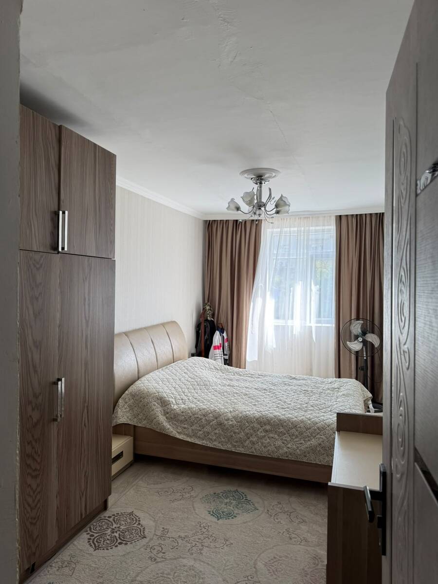 Satılır 2 otaqlı köhnə tikili 60 m² — Mənzil, Bakı (2)
