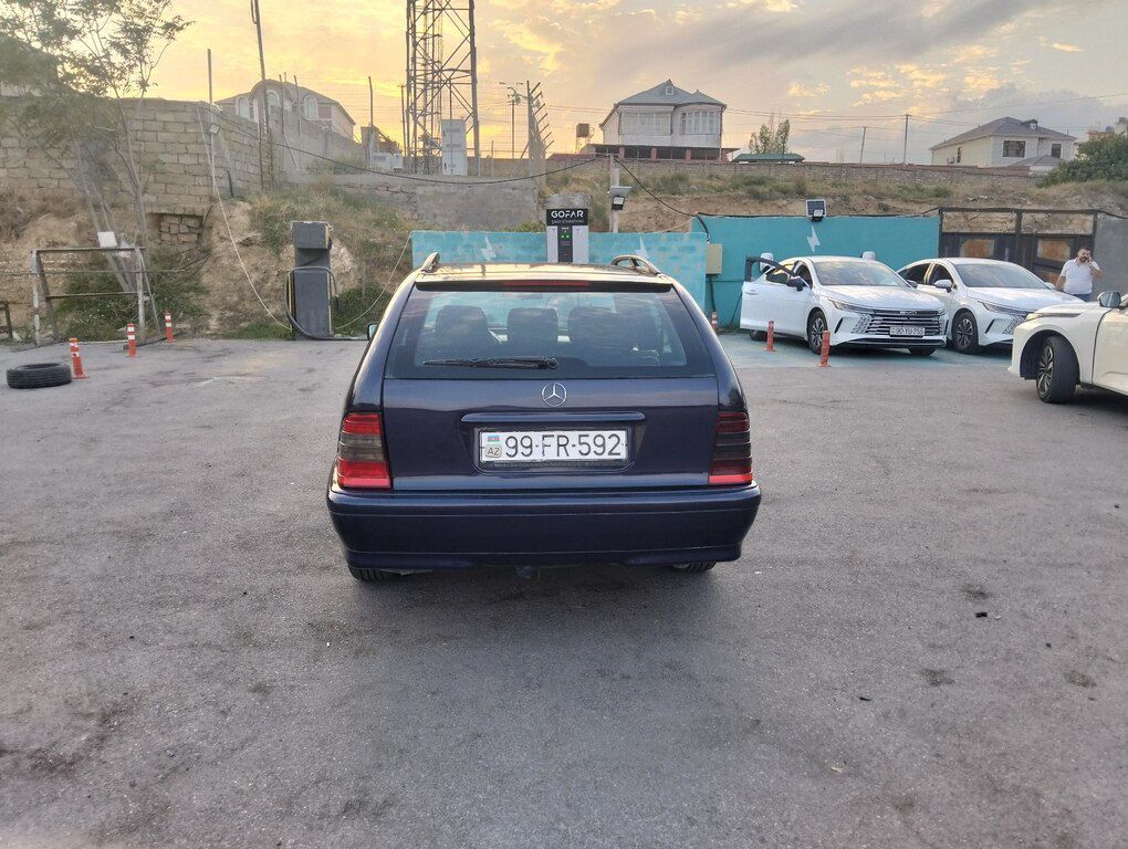 Mercedes C 180, 1.8 L, 1999 il, 390 000 km 99-FR-592 — Avtomobillər, Bakı (5)
