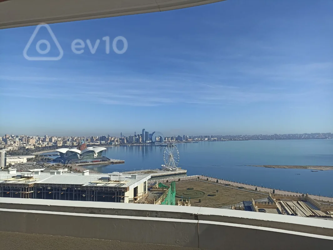 5 otaqlı mənzil, 303 m², Qurban Abbasov kucesi — Mənzil, Bakı (11)