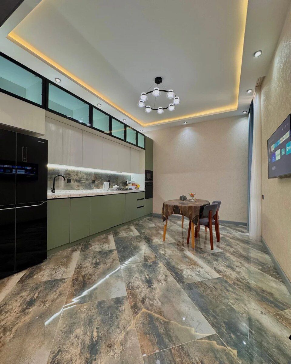 Satılır 4 otaqlı həyət evi/bağ evi 200 m² — Ev, villa, Bakı (7)