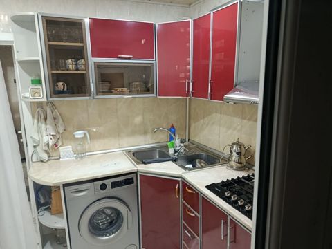 Mətbəx mebeli satılır 230₼. Ölçü 2/2. Üzərində moyka verilir.Ünvann — Mehdiabad
