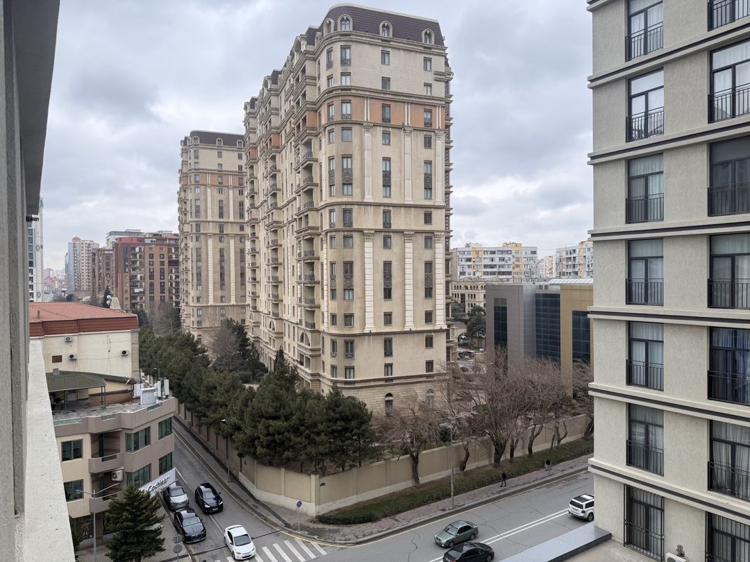 Satılır 2 otaqlı yeni tikili 100 m² — Mənzil, Bakı (2)