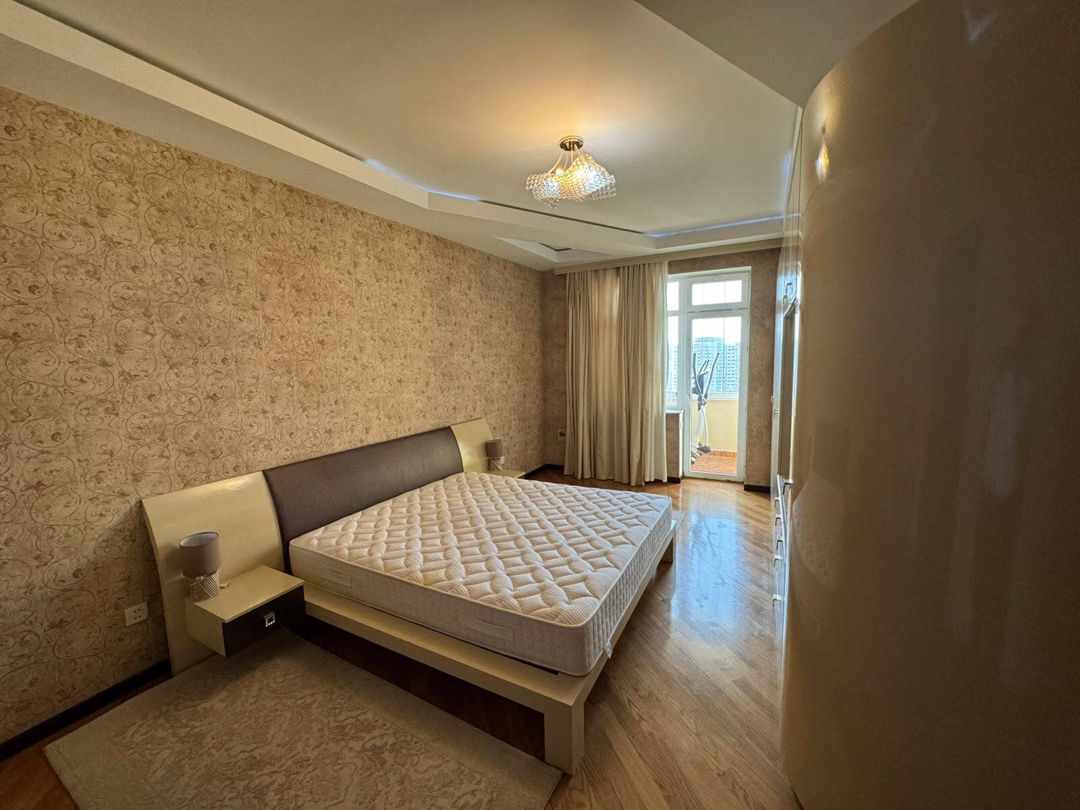 İcarəyə verilir 4 otaqlı yeni tikili 185 m² — Mənzil, Bakı (3)