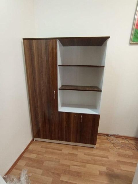 Sənəd dolabı Sənəd dolabi Yenidir Hazir var. stokda: 10 ədəd var — Bakı