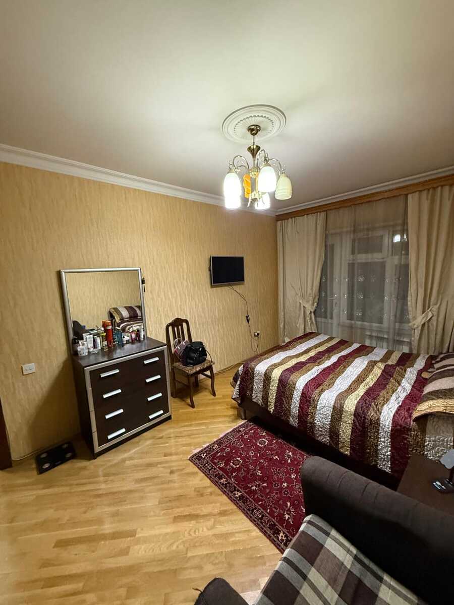 Satılır 4 otaqlı köhnə tikili 105 m² — Mənzil, Bakı (10)