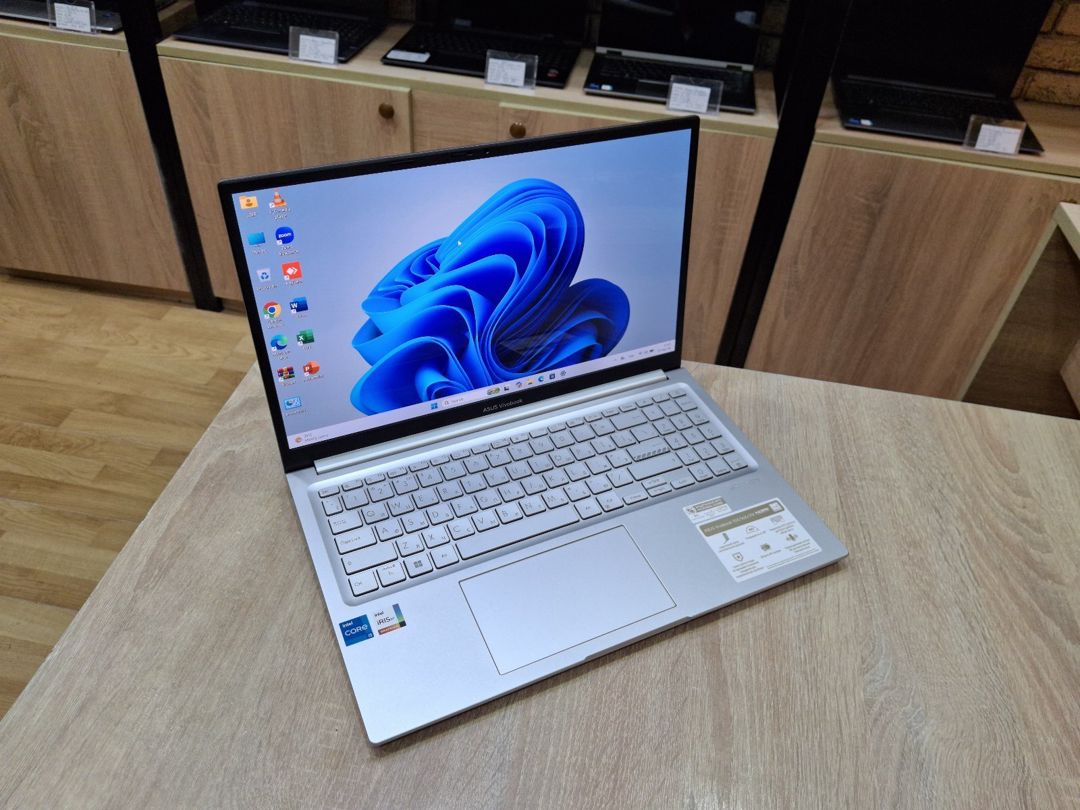 Asus Vivobook Oled 2.8K 120 hz I5 1340P 16GB — Noutbuklar, Bakı (3)
