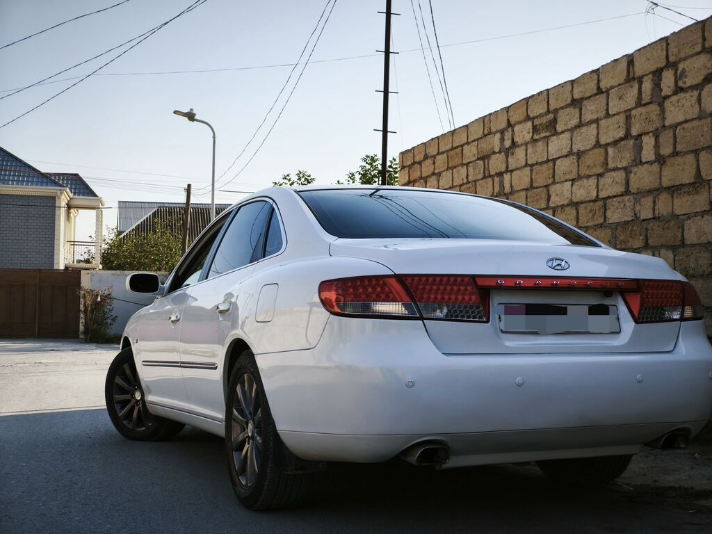 Hyundai Grandeur milvari biznes-sedan. Xüsusiyyətlər və avadanlıq — Avtomobillər, Mehdiabad (8)