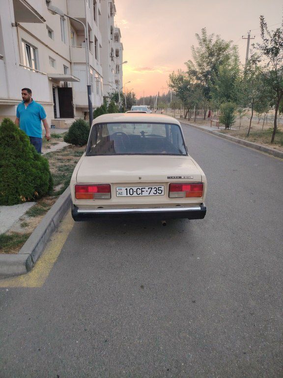 Lada (VAZ) 2107, 1.5 L, 1995 il, 166 000 km 10-CF-735 — Avtomobillər, Göyçay (4)