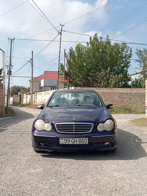 Mercedes C 220, 2.1 L, 2001 il, 296 000 km — Sabirabad