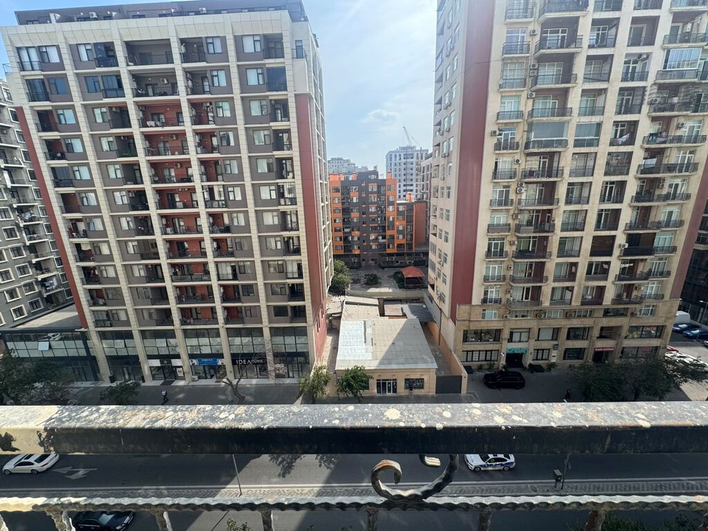 Nərimanov rayonunda təbriz küçəsində 70 kv.m 3 otaqlı (studio) — Mənzil, Bakı (9)