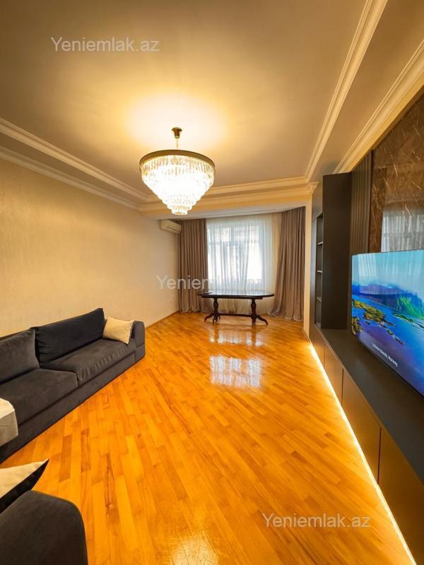Satılır 3 otaqlı Bina evi menzil (Yeni tikili), 160 m², Nərimanov rayonu — Mənzil, Bakı (2)
