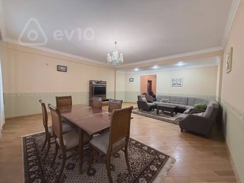 4 otaqlı mənzil, 190 m², Sabit Rəhman — kirayə — Nərmin