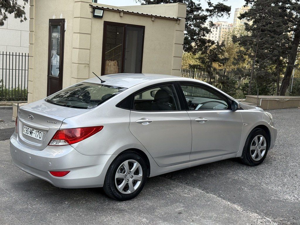 Hyundai Accent, 1.4 L, 2011 il, 167 000 km 90-MF-170 — Avtomobillər, Bakı (5)