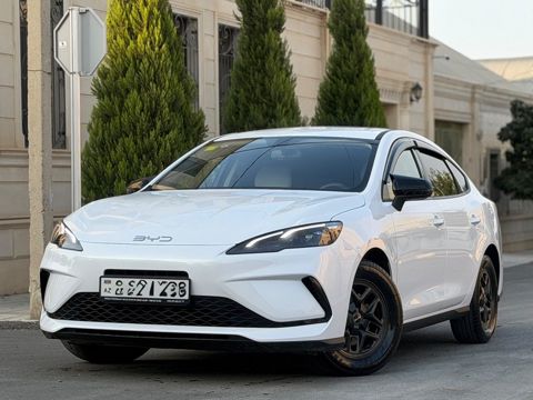 BYD Seal 05, 1.5 L, 15.87 kWh, 2025 il, 3 800 km — Bakı