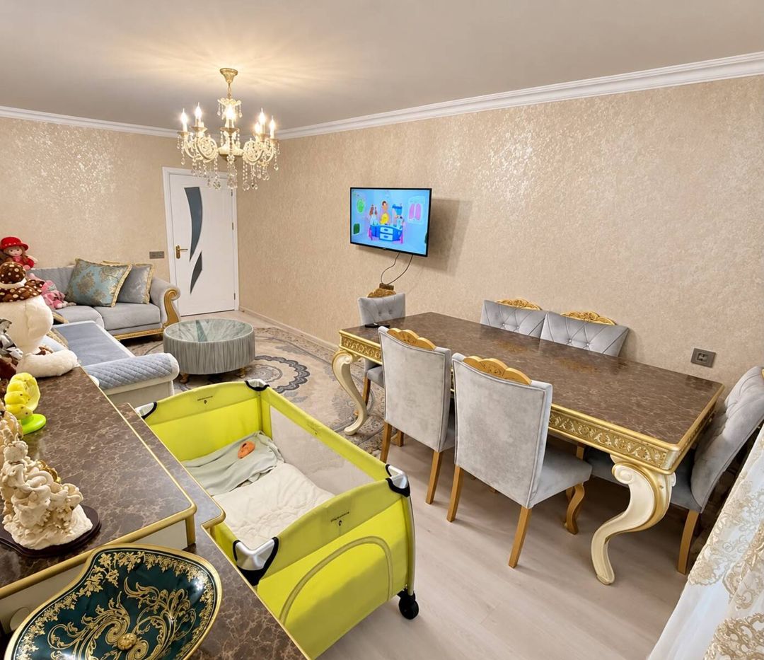 Satılır 5 otaqlı köhnə tikili 130 m² — Mənzil, Bakı (2)