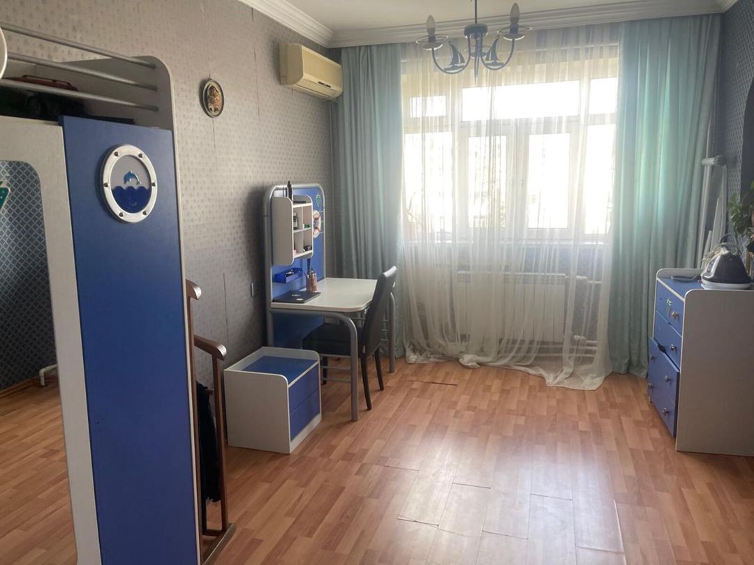Satılır 4 otaqlı köhnə tikili 100 m² — Mənzil, Bakı (11)
