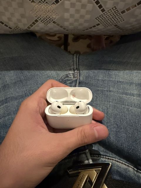 Məhsul: Simsiz qulaqlıq (Apple AirPods Pro üslubunda), şarj qutusu ilə — Sabirabad