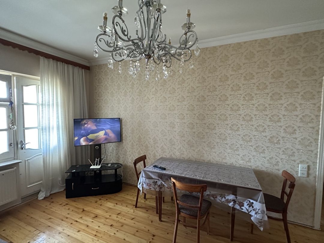 İcarəyə verilir 3 otaqlı köhnə tikili 90 m² — Mənzil, Bakı (4)