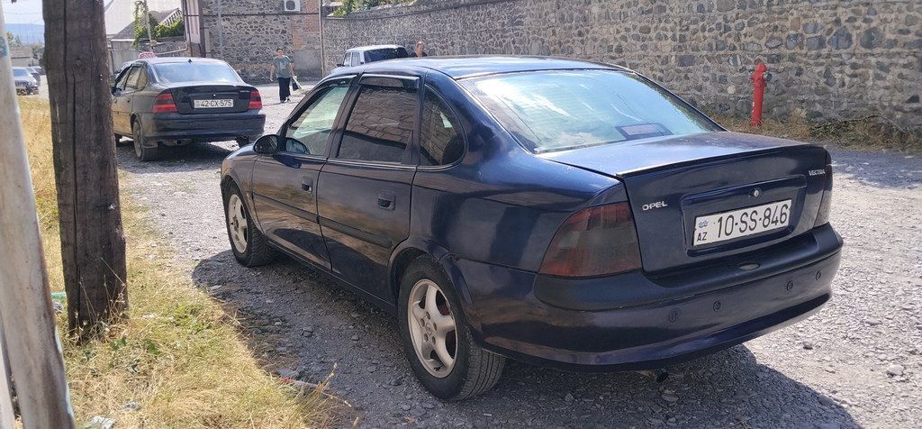 Opel Vectra, 2.0 L, 1996 il, 360 000 km 10-SS-846 — Avtomobillər, Şəki (6)