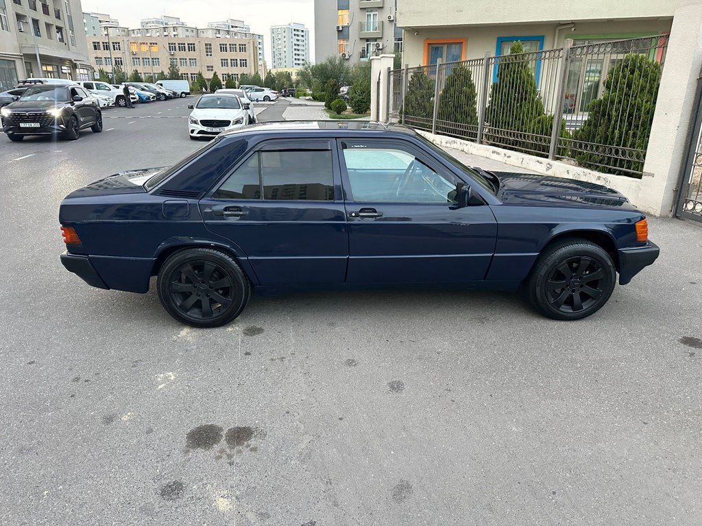 Mercedes 190, 2.0 L, 1992 il, 317 124 km — Avtomobillər, Bakı (4)