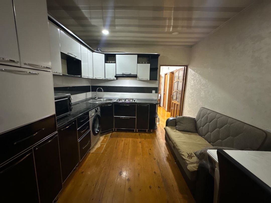 Satılır 2 otaqlı köhnə tikili 65 m² — Mənzil, Bakı (8)