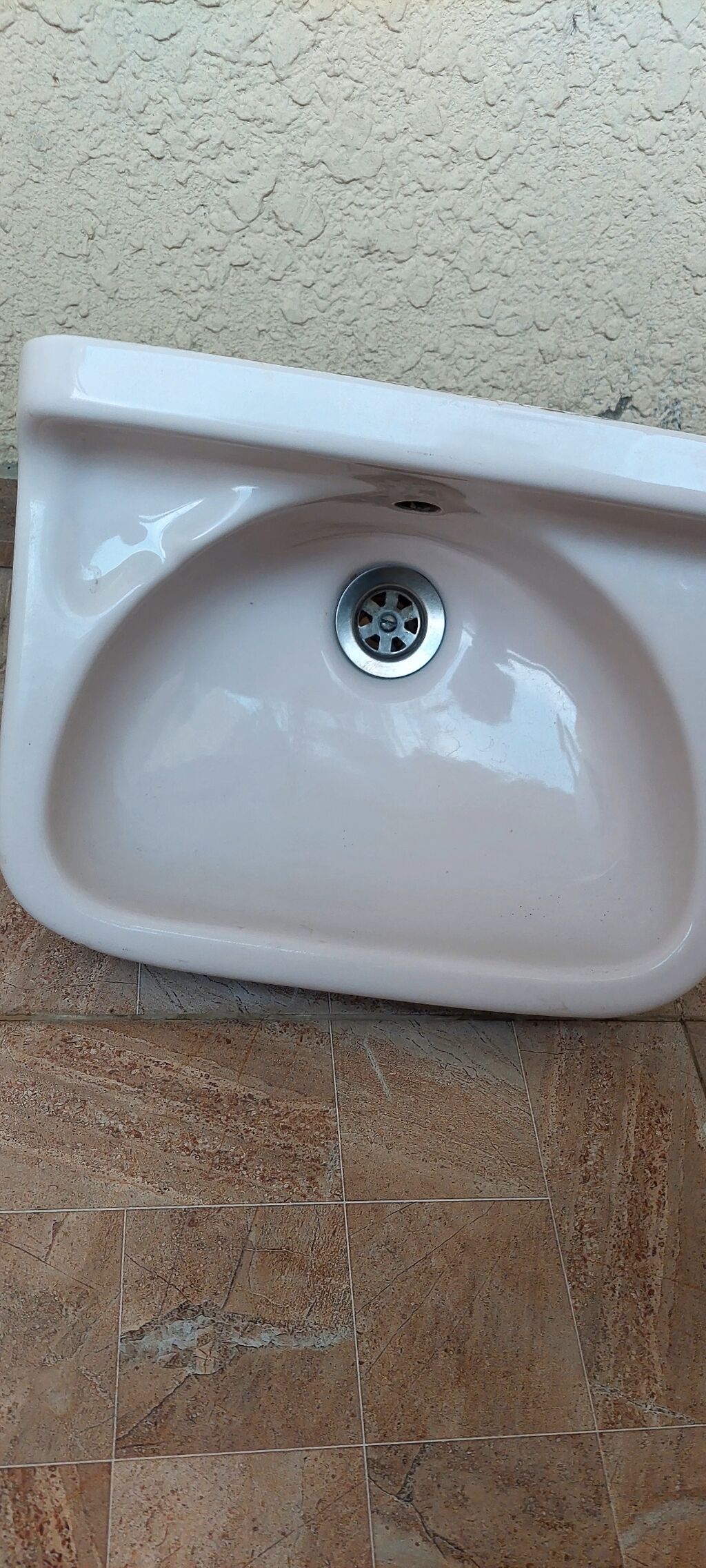Divar tipli keramika əl yuma lavabosu - Material: yüksək keyfiyyətli — Lavabolar, Bakı (2)
