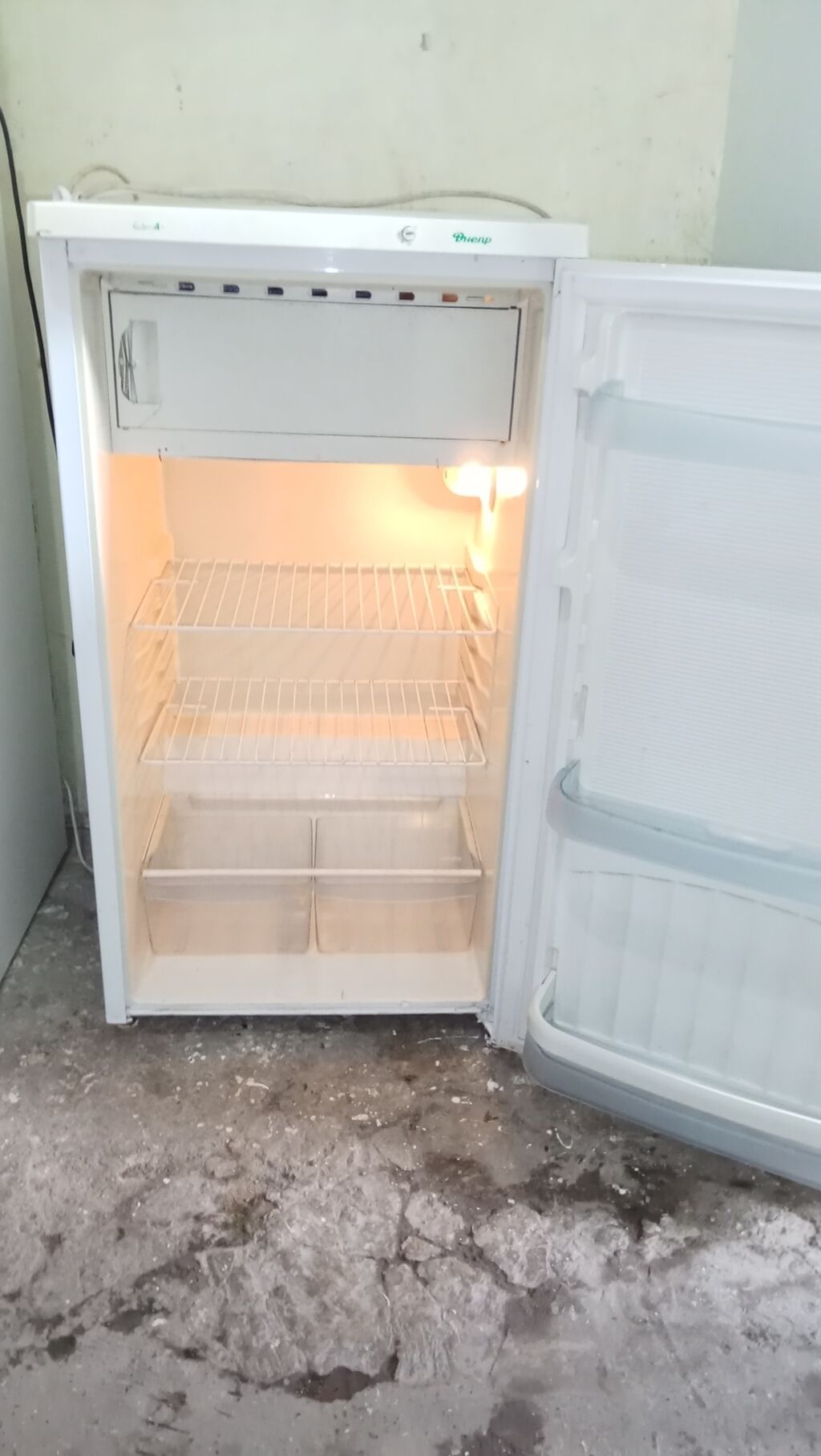 Dnepr soyuducu tam işlək vəziyyətdədir problemsiz — Soyuducular, Bakı