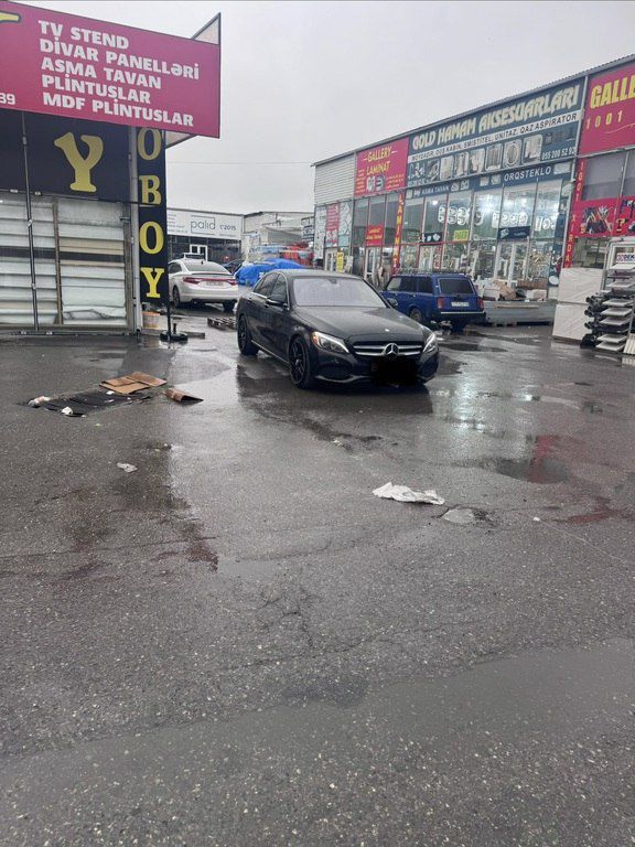 Mercedes C 300, 2.0 L, 2015 il, 295 000 km — Avtomobillər, Bakı (3)
