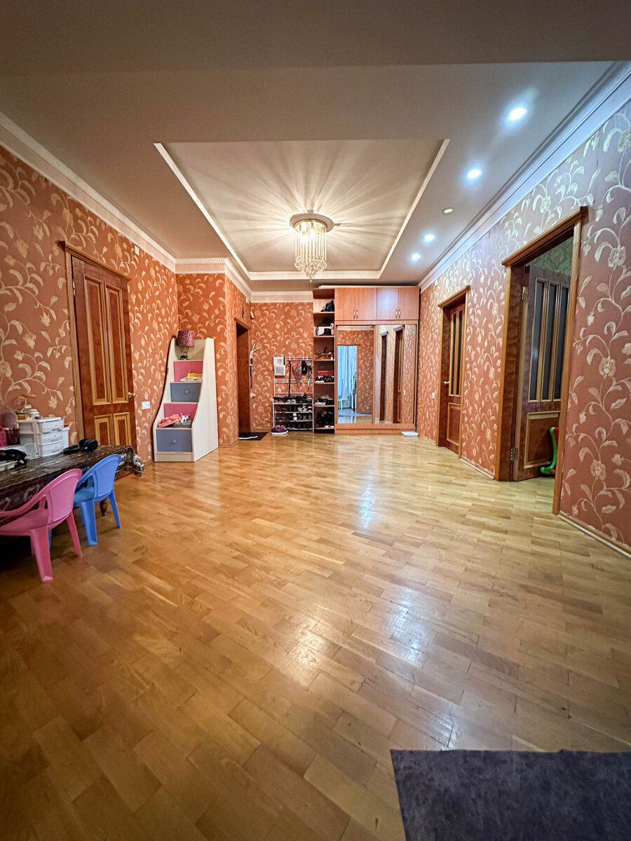 Satılır 4 otaqlı yeni tikili 165 m² — Mənzil, Bakı (5)