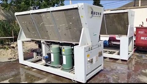 Rhoss 140KWt -4 kompressorlu 2 konturlu. Hər konturda 2 kompressor — Bakı