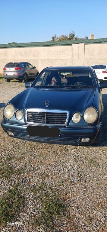 Mercedes E 230, 2.3 L, 1995 il, 680 590 km — Bakı