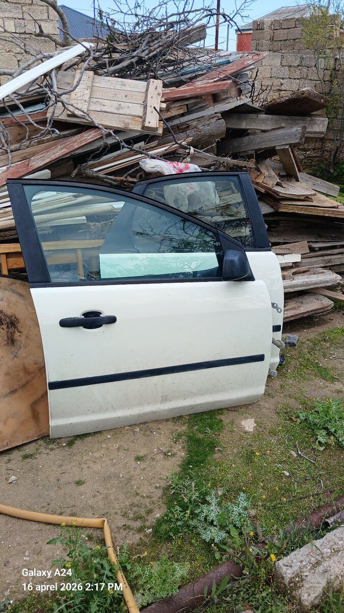 Ford Focus 2006 ehtiyat hissələri — Ehtiyat hissələri və aksesuarlar, Bakı (2)