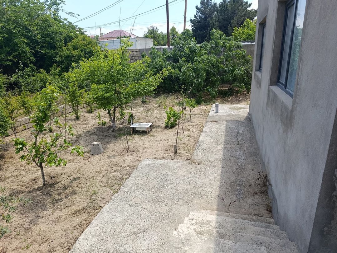 Satılır 4 otaqlı həyət evi/bağ evi 130 m² — Ev, villa, Bakı (9)