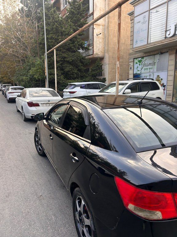 Kia Cerato, 1.6 L, 2010 il, 290 000 km 77-MH-385 — Avtomobillər, Bakı (8)