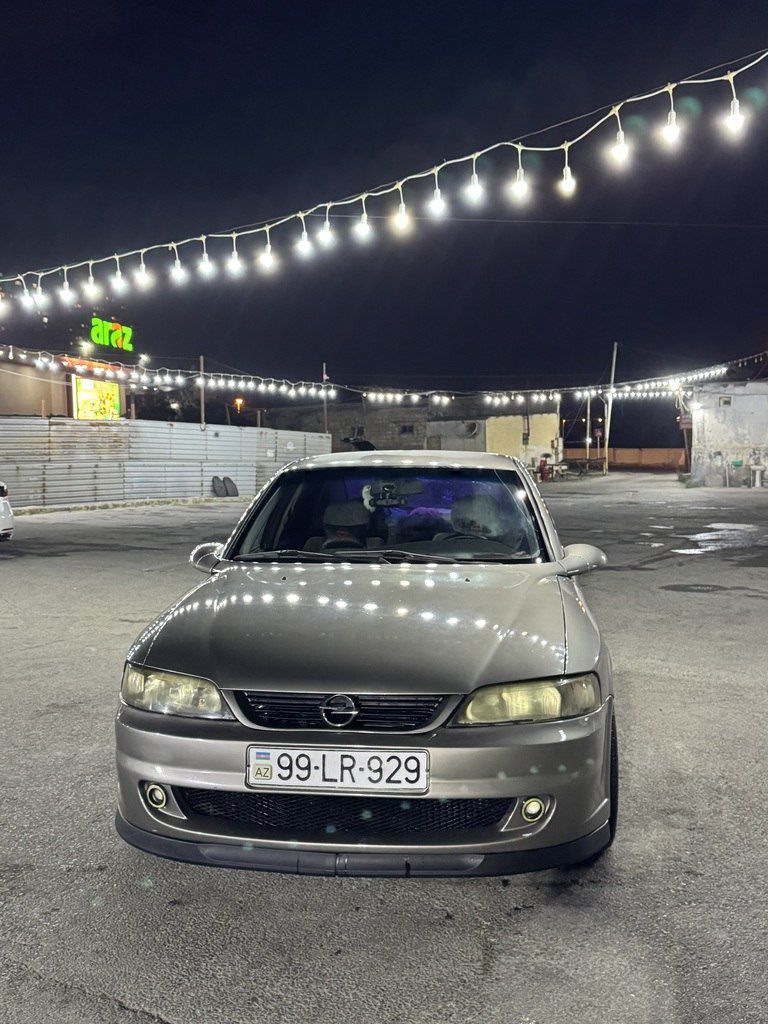 Opel Vectra, 1.8 L, 1996 il, 330 000 km 99-LR-929 — Avtomobillər, Bakı (2)
