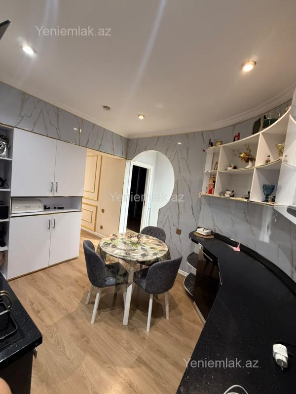 Satılır 4 otaqlı Bina evi menzil (Yeni tikili), 130 m², Nərimanov rayonu — Mənzil, Bakı (8)