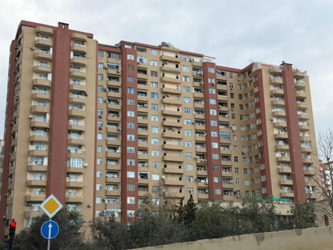 Satılır 4 otaqlı yeni tikili 190 m² — Bakı