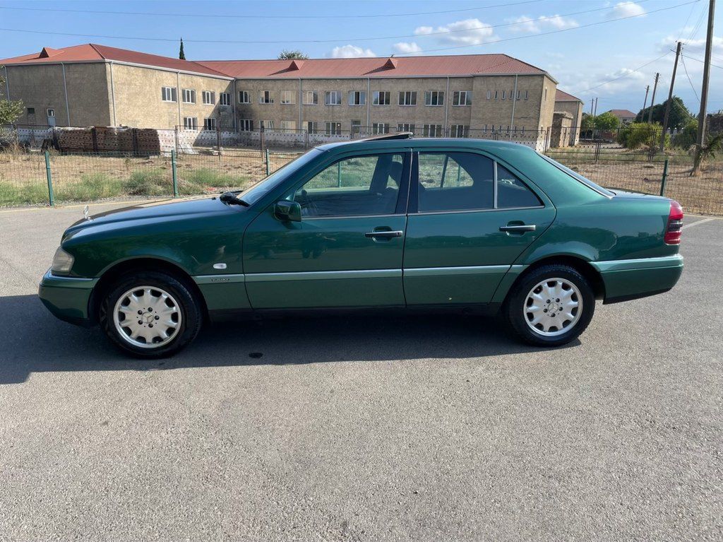 Mercedes C 200, 2.0 L, 1995 il, 397 000 km 10-NE-895 — Avtomobillər, Masallı (5)