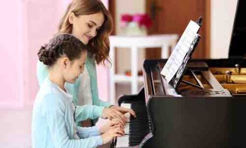 Vokal-fortepiano dərsi — Bakı
