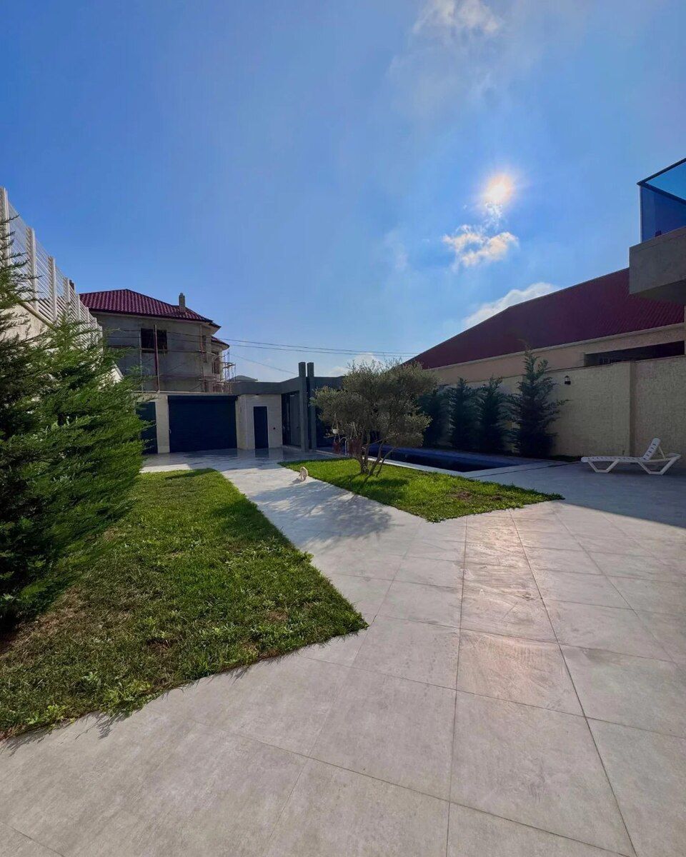 Satılır 4 otaqlı həyət evi/bağ evi 200 m² — Ev, villa, Bakı (2)