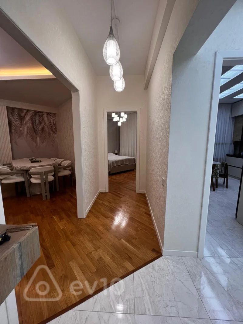 2 otaqlı mənzil, 85 m², Elmlər Akademiyasl Metrosu və Qələbə dairəsi yaxınlığı — Mənzil, Bakı (5)