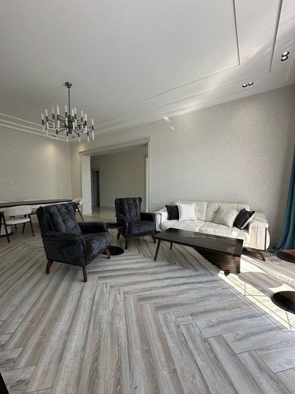 İcarəyə verilir 4 otaqlı həyət evi/bağ evi 240 m² — Ev, villa, Bakı (12)