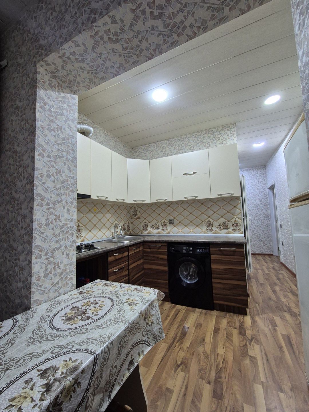 Satılır 1 otaqlı köhnə tikili 36 m² — Mənzil, Bakı (8)