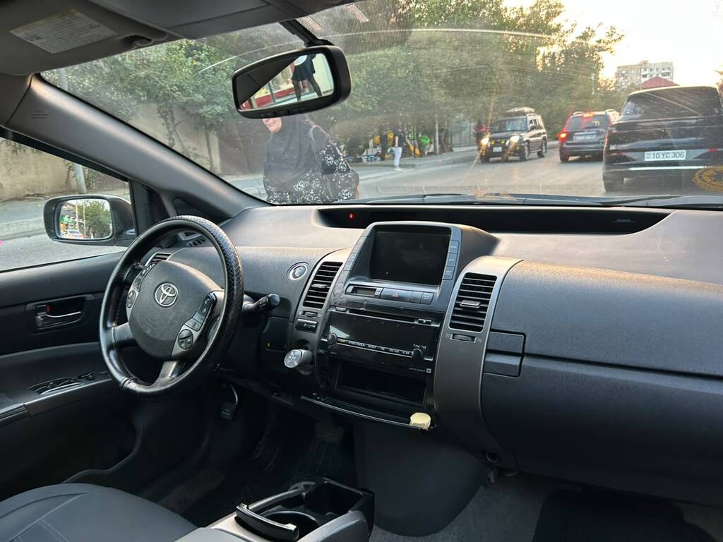 Toyota Prius, 1.5 L, 1.3 kWh, 2007 il, 250 000 km 77-HK-368 — Avtomobillər, Bakı (8)