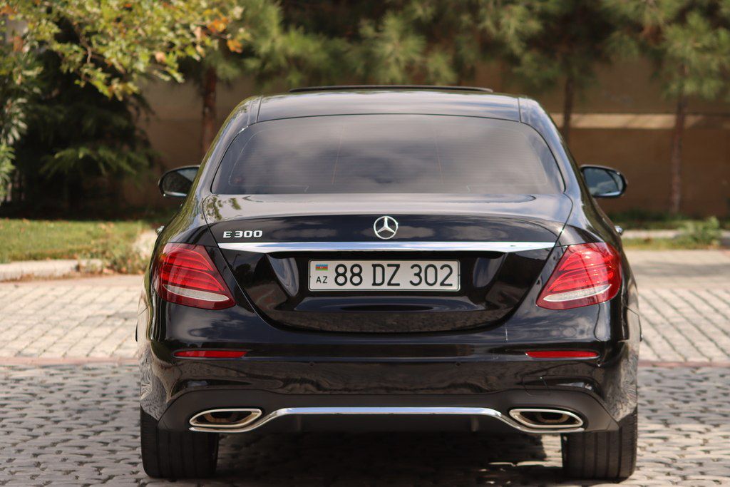 Mercedes E 300, 2.0 L, 2018 il, 176 600 km 88-DZ-302 — Avtomobillər, Bakı (7)